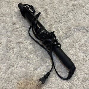 Daxey Black Curling Wand